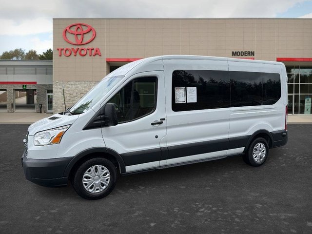2018 Ford Transit Passenger Wagon XLT