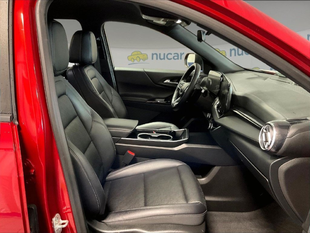 Used 2025 Red Chevrolet LT image 11