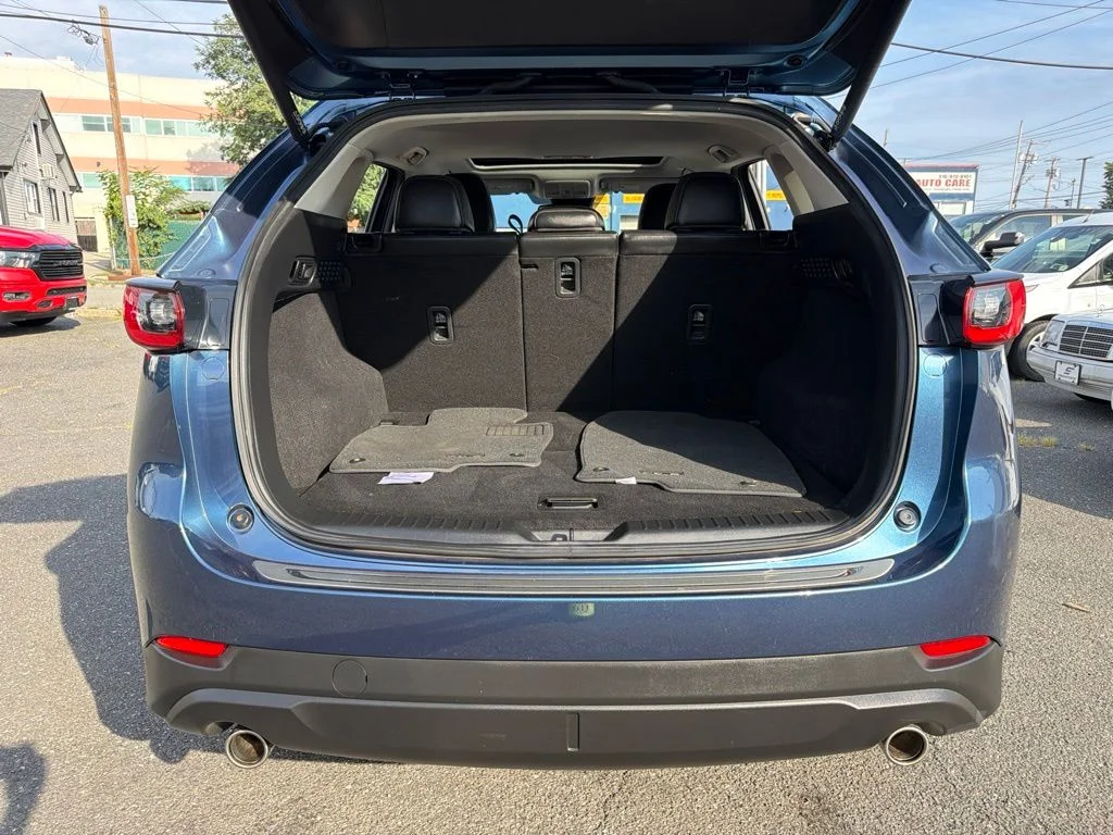 2023 Mazda CX-5 S Preferred package - Photo 10