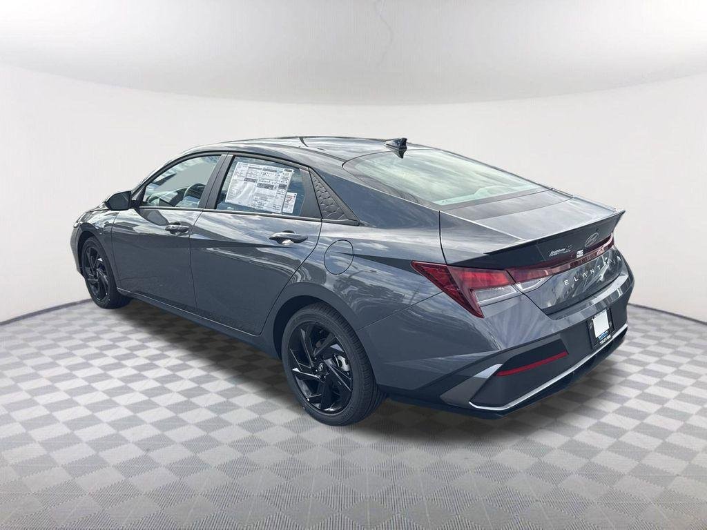 New 2026 Gray Hyundai SEL Sport image 7