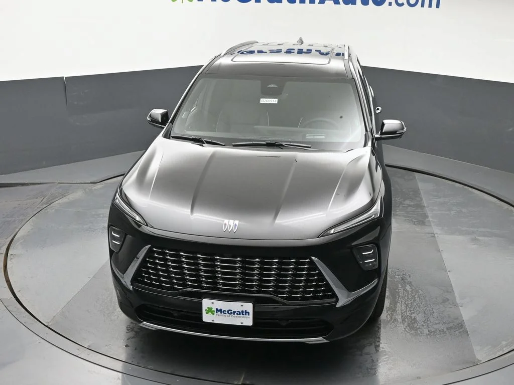 New 2026 Black Buick Avenir image 28