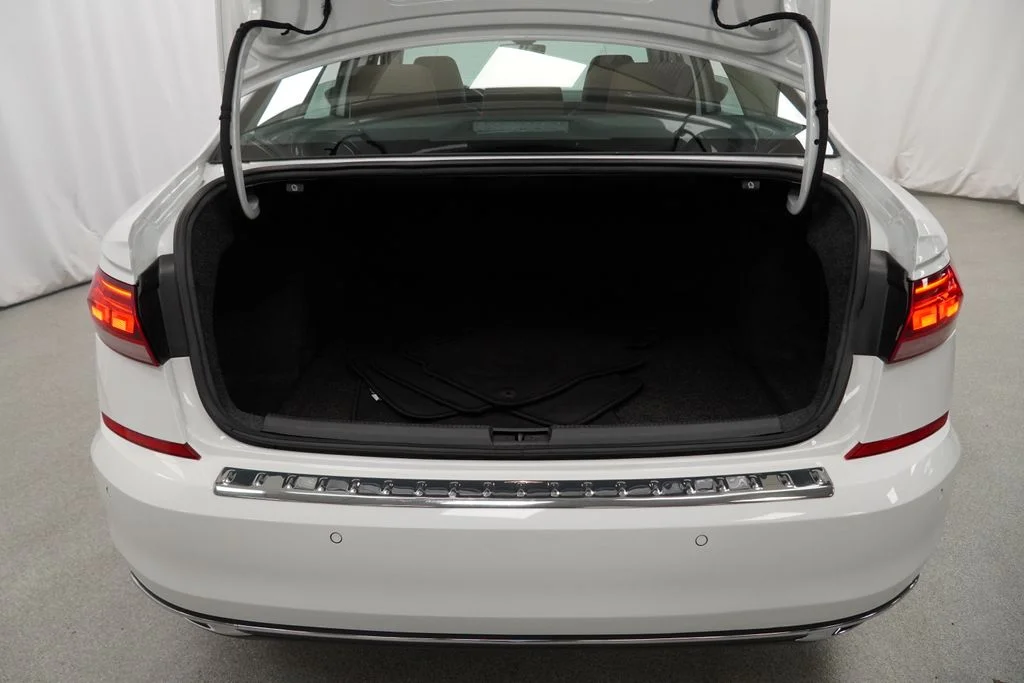 Used 2022 White Volkswagen 2.0T Limited Edition image 46