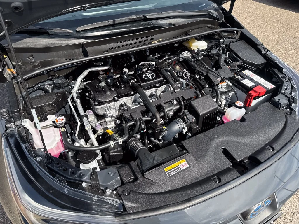 Used 2025  Toyota LE image 46