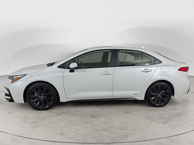 Used 2024 Pearl Toyota SE image 8