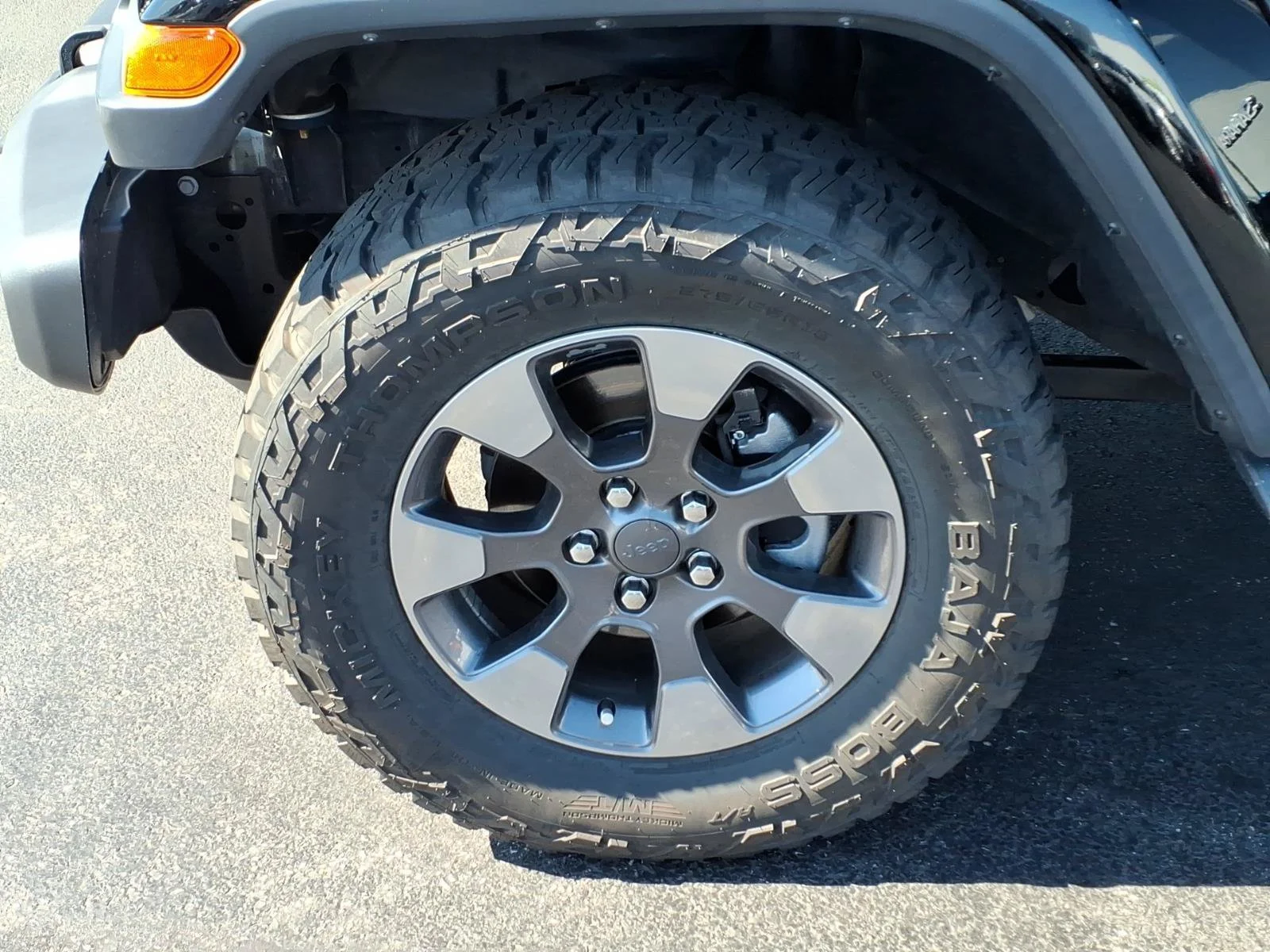 Used 2018 Black Clearcoat Jeep Sahara image 29