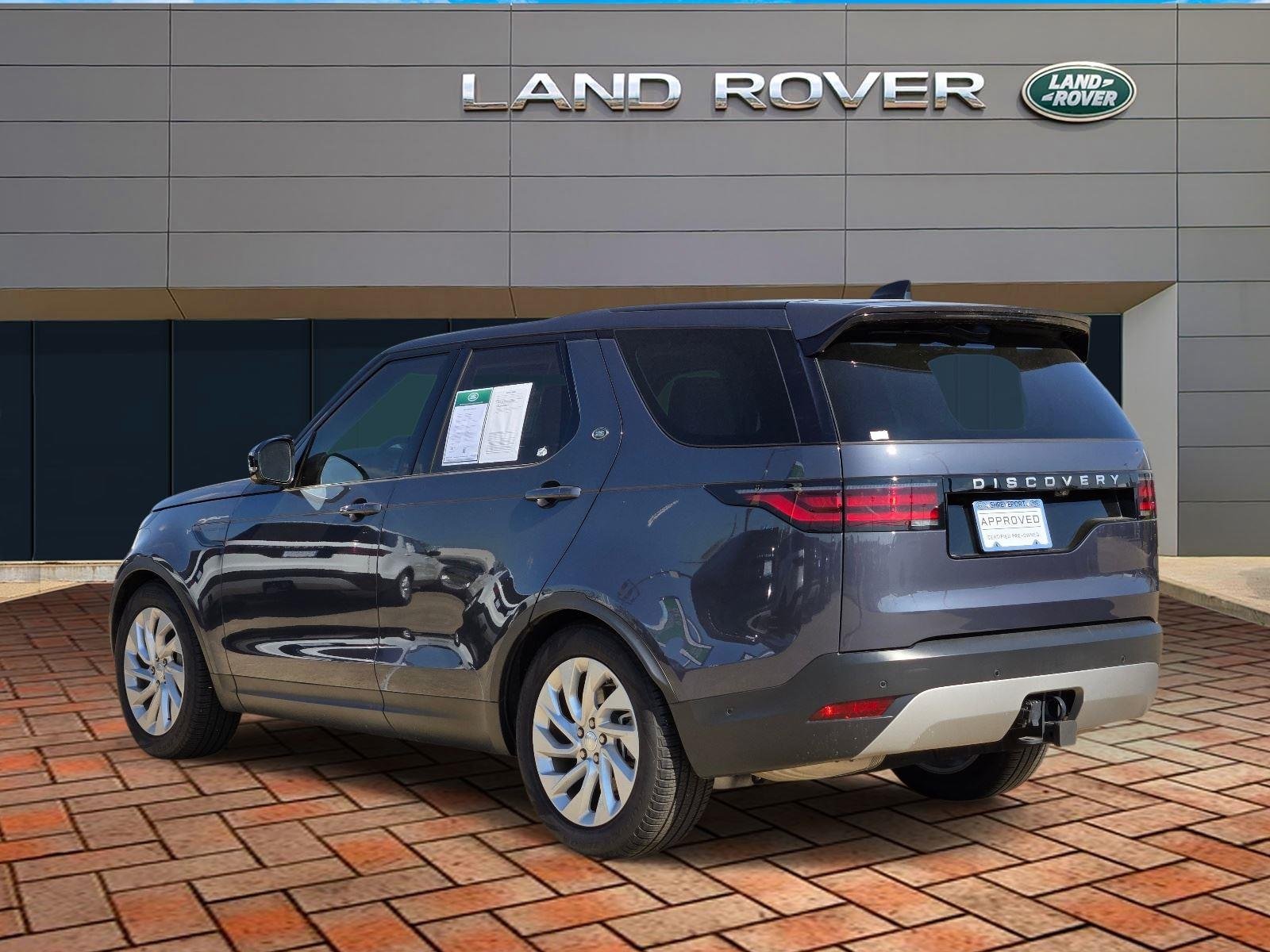 Used 2025 Varesine Blue Metallic Land Rover S image 6