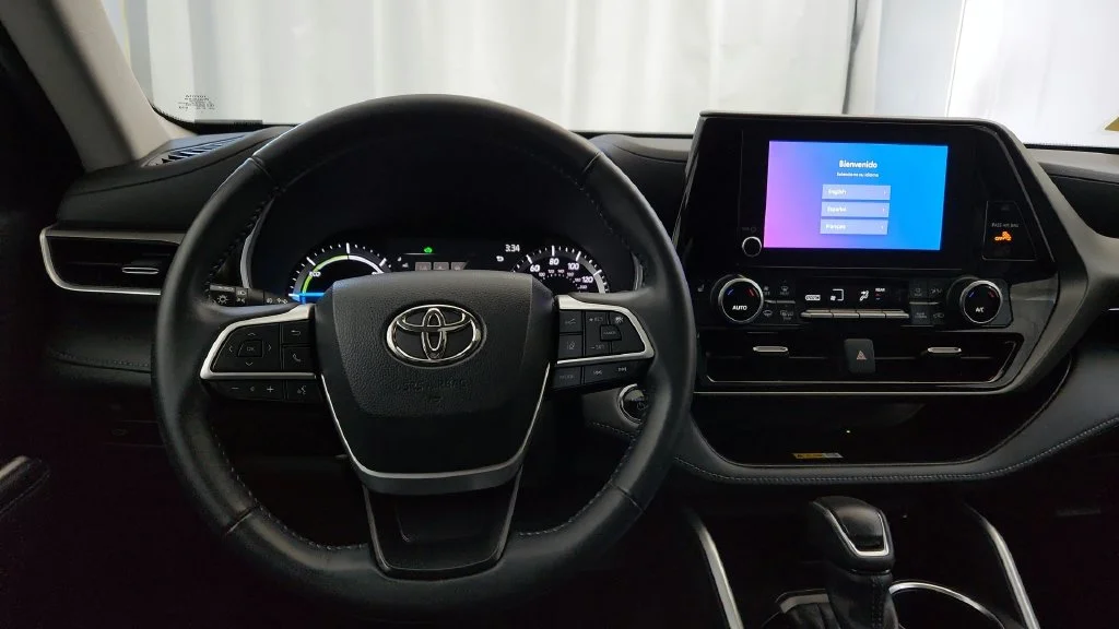 Used 2023 Black Toyota XLE image 28