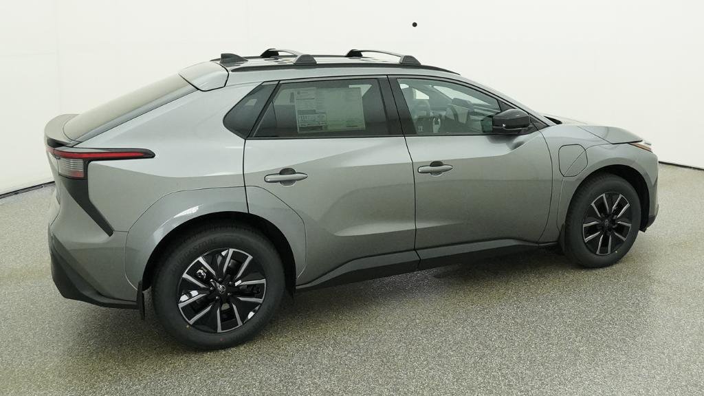 New 2026 Heavy Metal Toyota XLE image 40