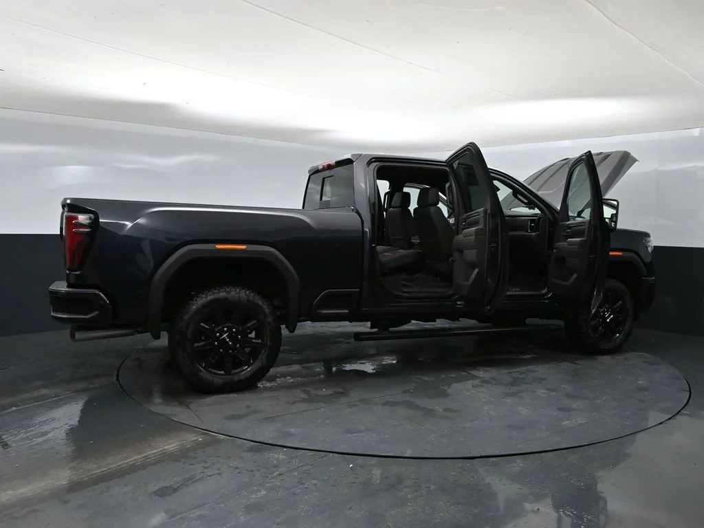 New 2026 Titanium Rush Metallic GMC AT4 image 35