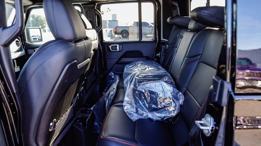 New 2026 Black Clearcoat Jeep Rubicon X image 23