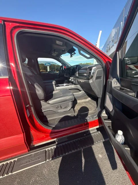 Used 2023 Red Metallic Ford Lariat image 11