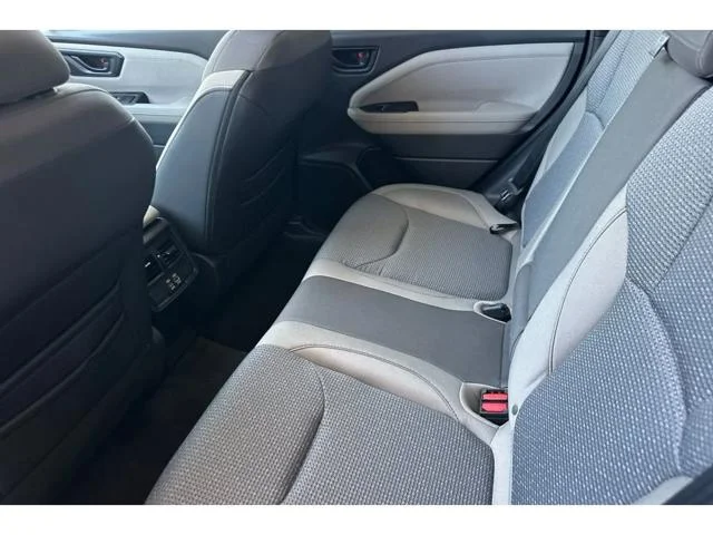 New 2026 CRIMSON RED PEARL Subaru Premium image 38