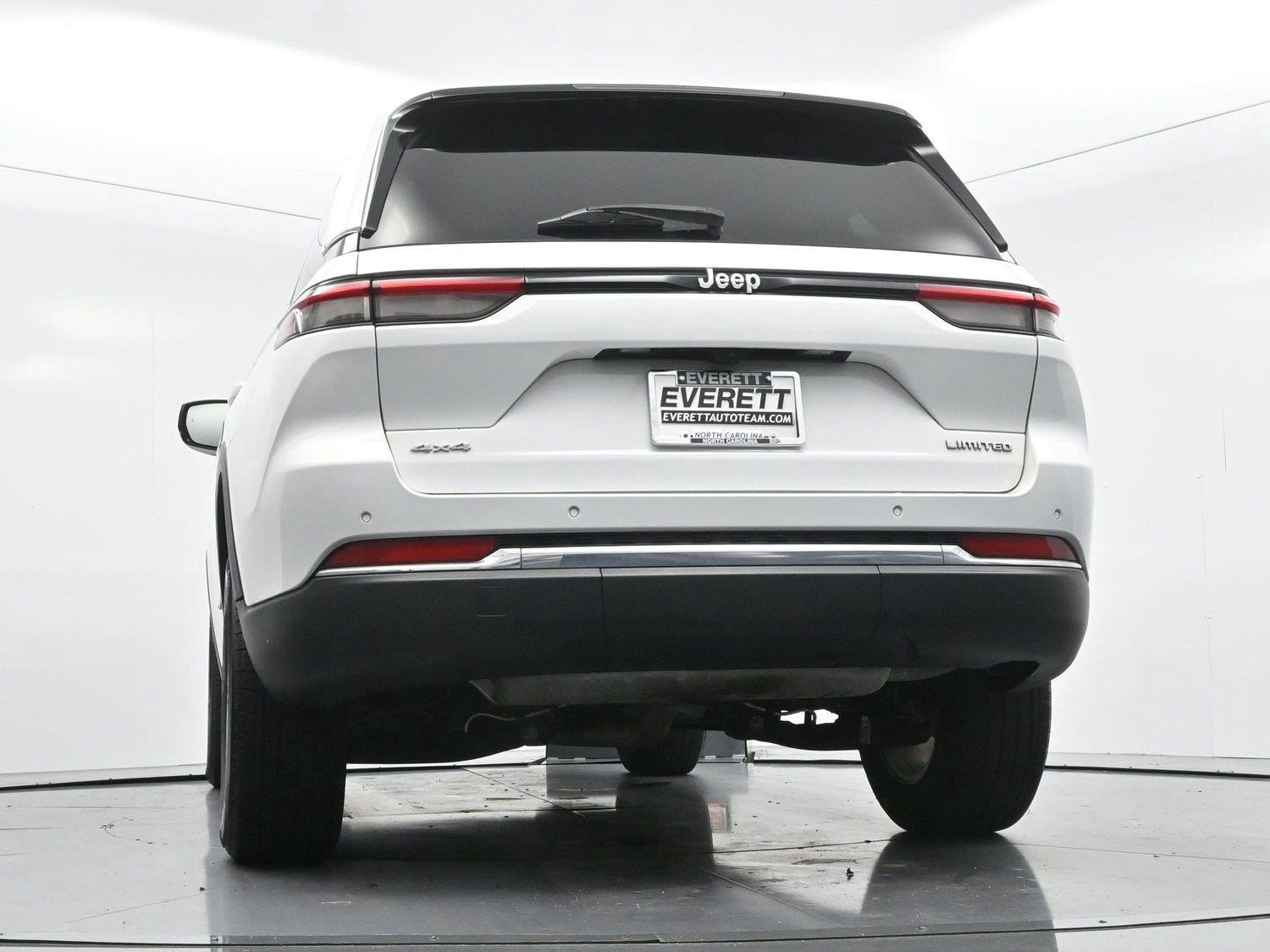 Used 2023 White Jeep Limited image 50