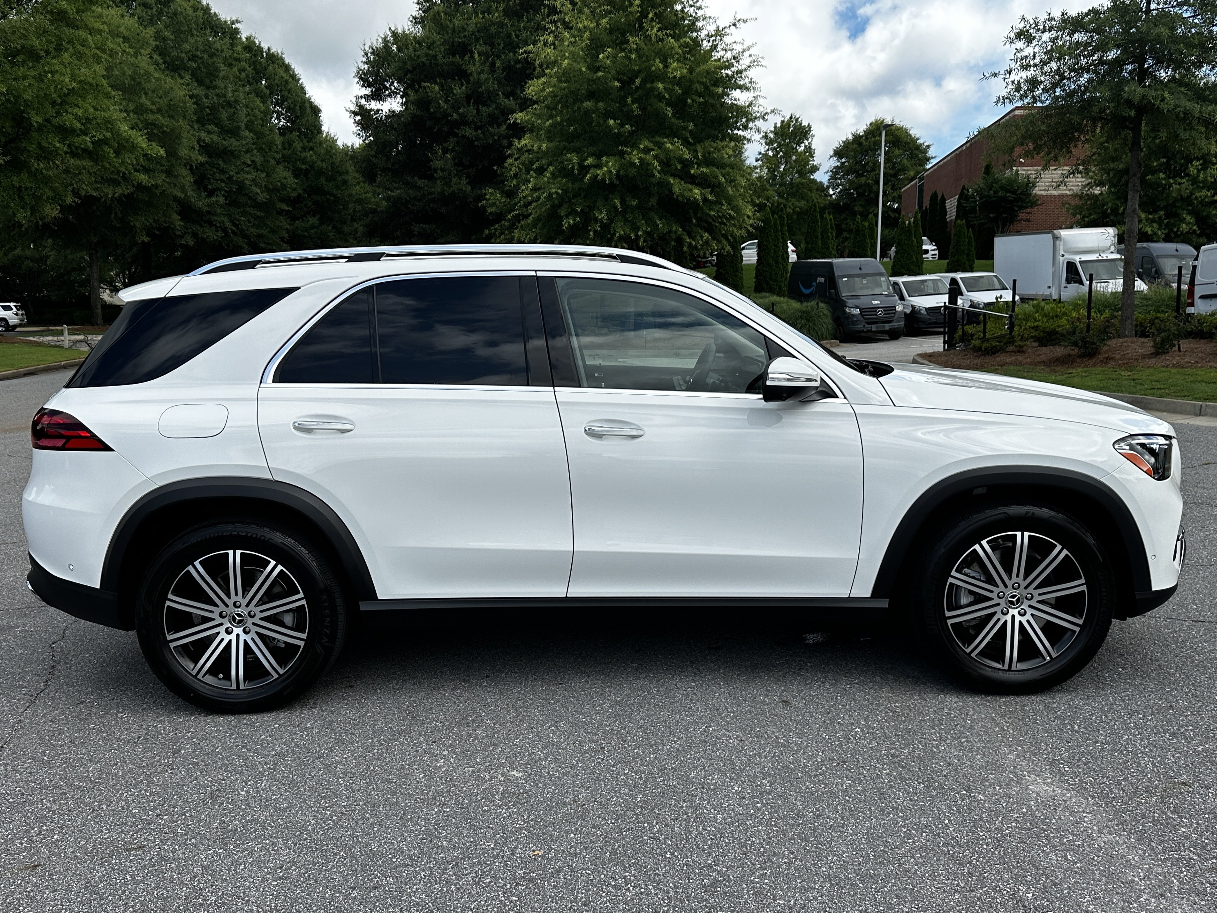 Certified Used 2026 White Mercedes-Benz GLE 450e image 9