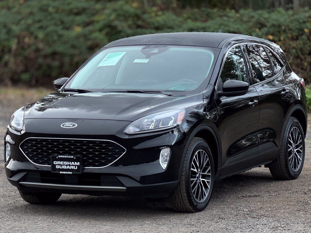 Used 2022 Black Metallic Ford SEL image 3