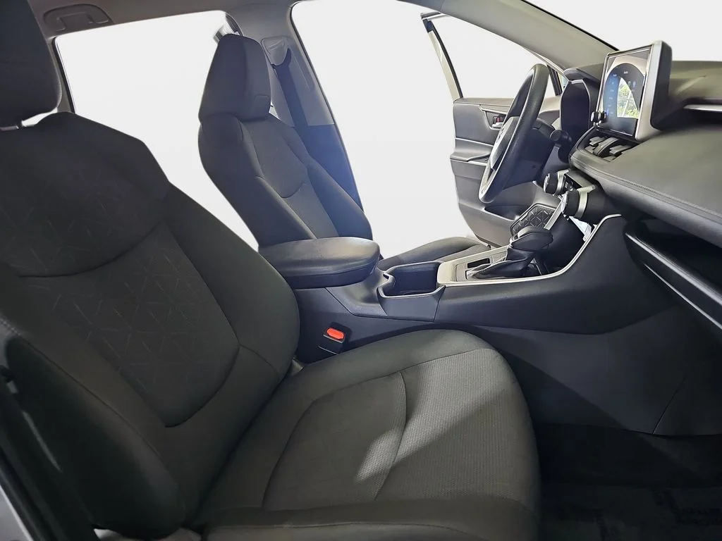 Used 2025 Silver Toyota XLE image 12