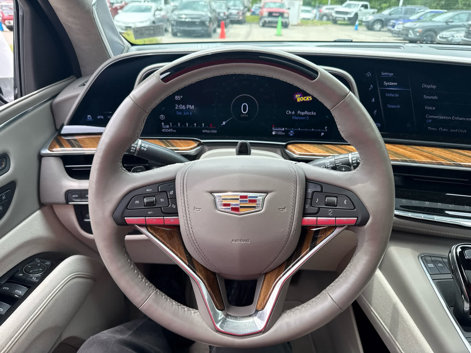 Used 2023 Crystal White Tricoat Cadillac Sport Platinum image 6