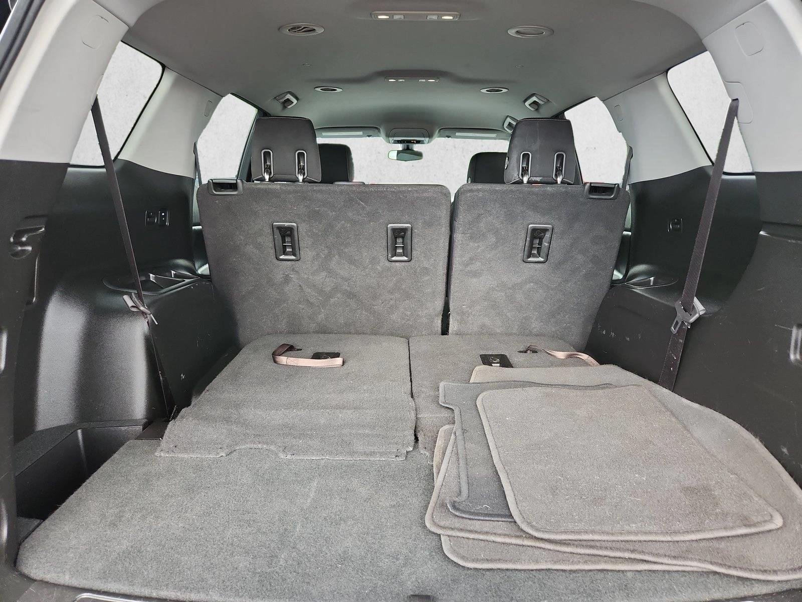 Used 2019 Ebony Twilight Metallic GMC SLE image 24