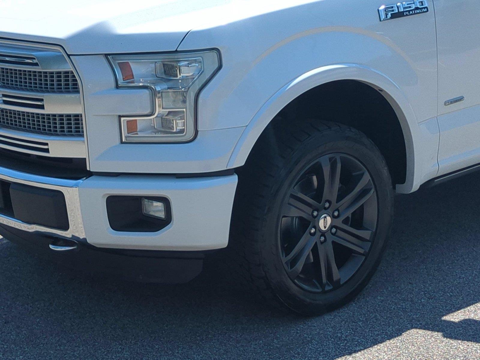 Used 2016 White Platinum Metallic Tri-Coat Ford Platinum image 9