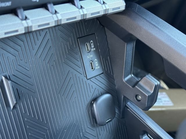 2026 Toyota Tacoma SR5 - Photo 19