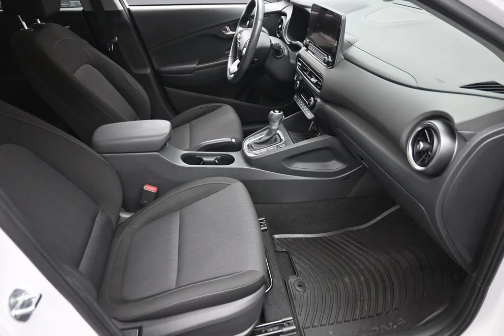 Certified Used 2023 White Hyundai SEL image 9