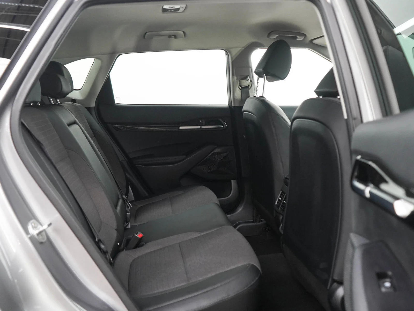 Used 2022 Steel Gray Kia Nightfall DCT AWD image 13