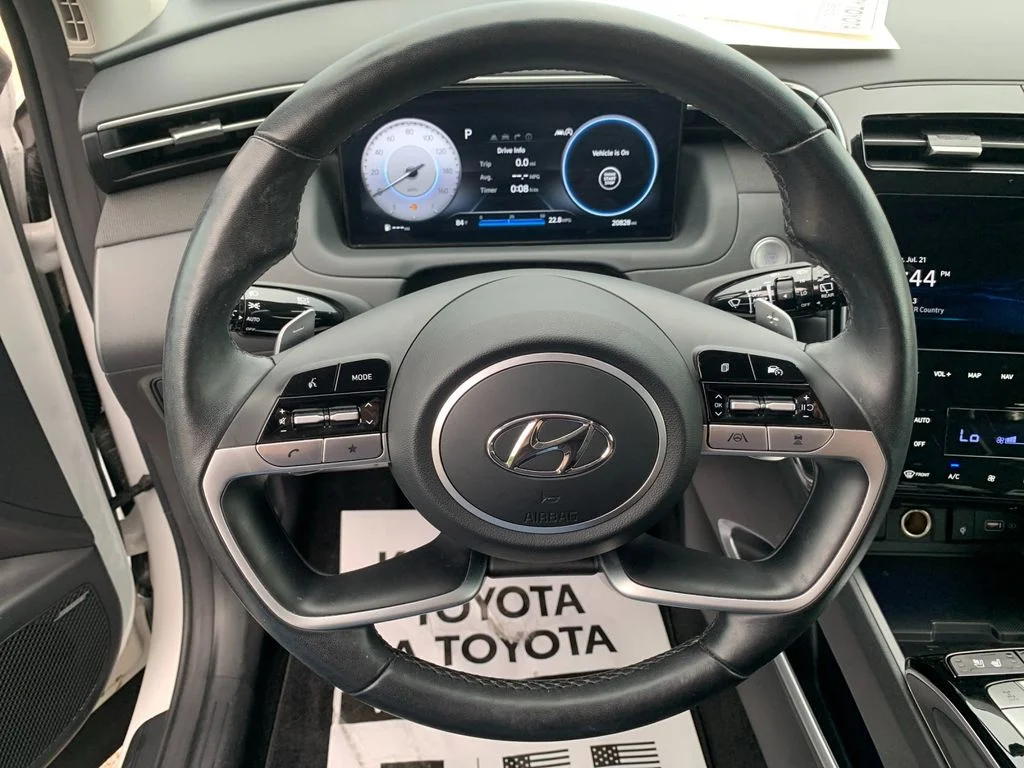 Used 2024 White Hyundai Limited image 25