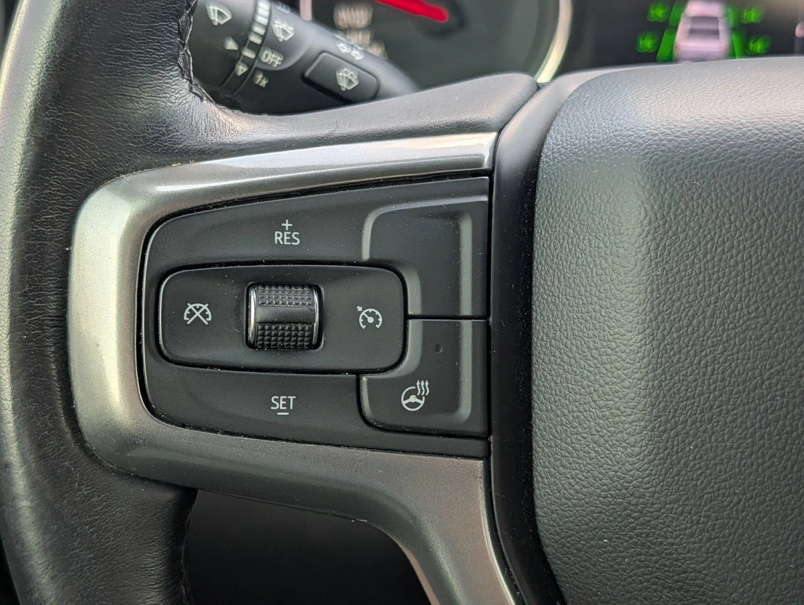 Used 2021 SUMMIT WHITE Chevrolet LT Trail Boss image 26