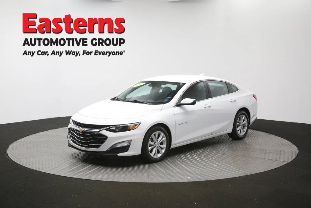 Used 2025 White Chevrolet LT image 58