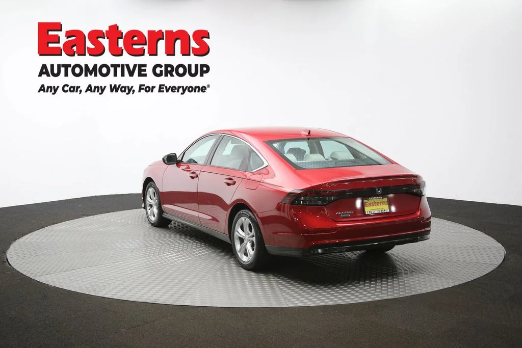 Used 2023 Red Honda LX image 61