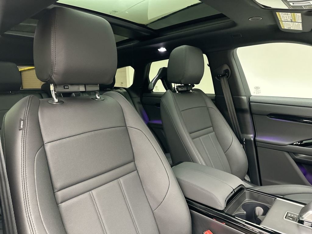 New 2026 Fuji White Land Rover S image 6