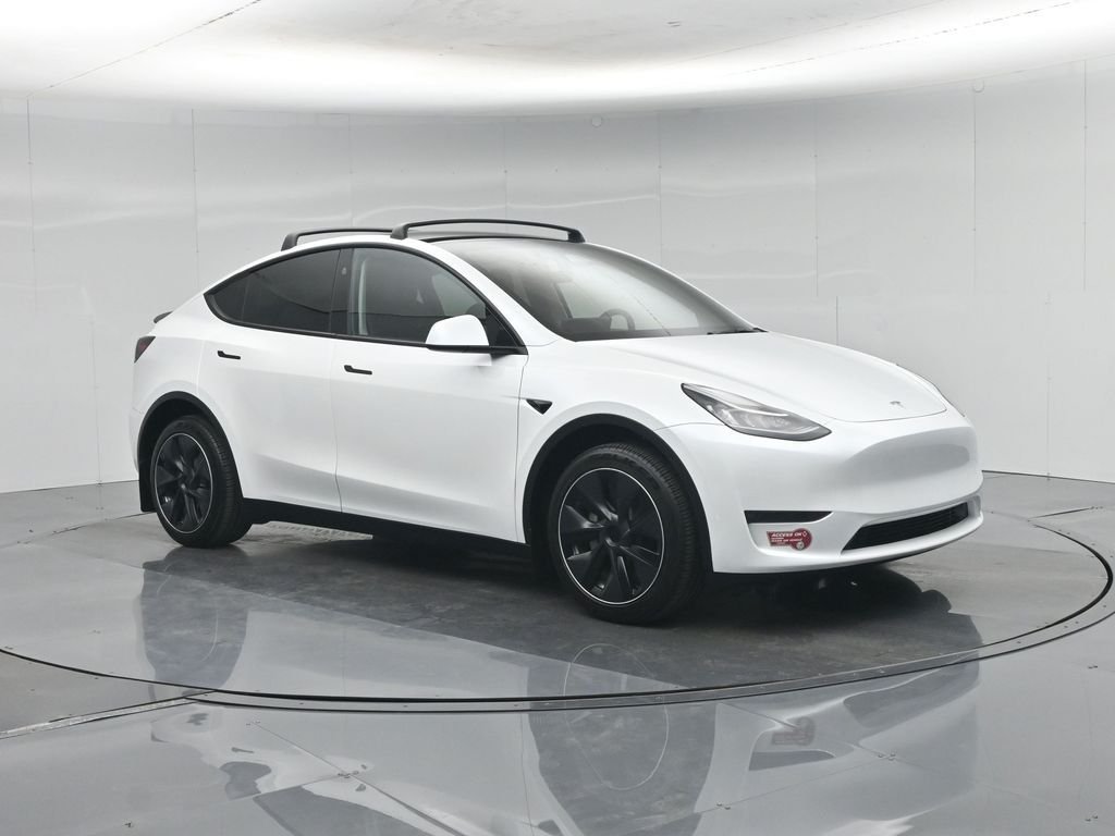 Used 2023 White Tesla Long Range image 22
