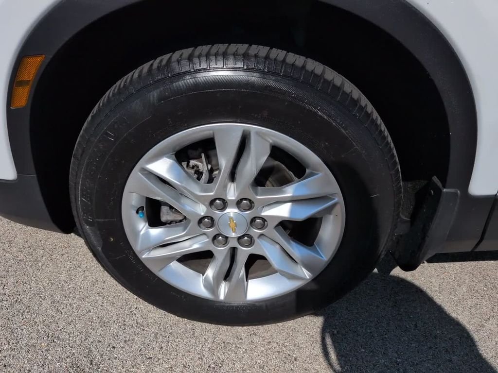 Certified Used 2021 White Chevrolet LT image 11