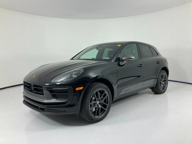 2026 Porsche Macan T AWD