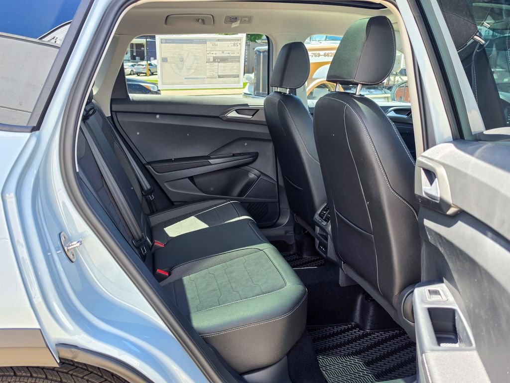 New 2026 Gray Volkswagen 1.5T SE Black image 30