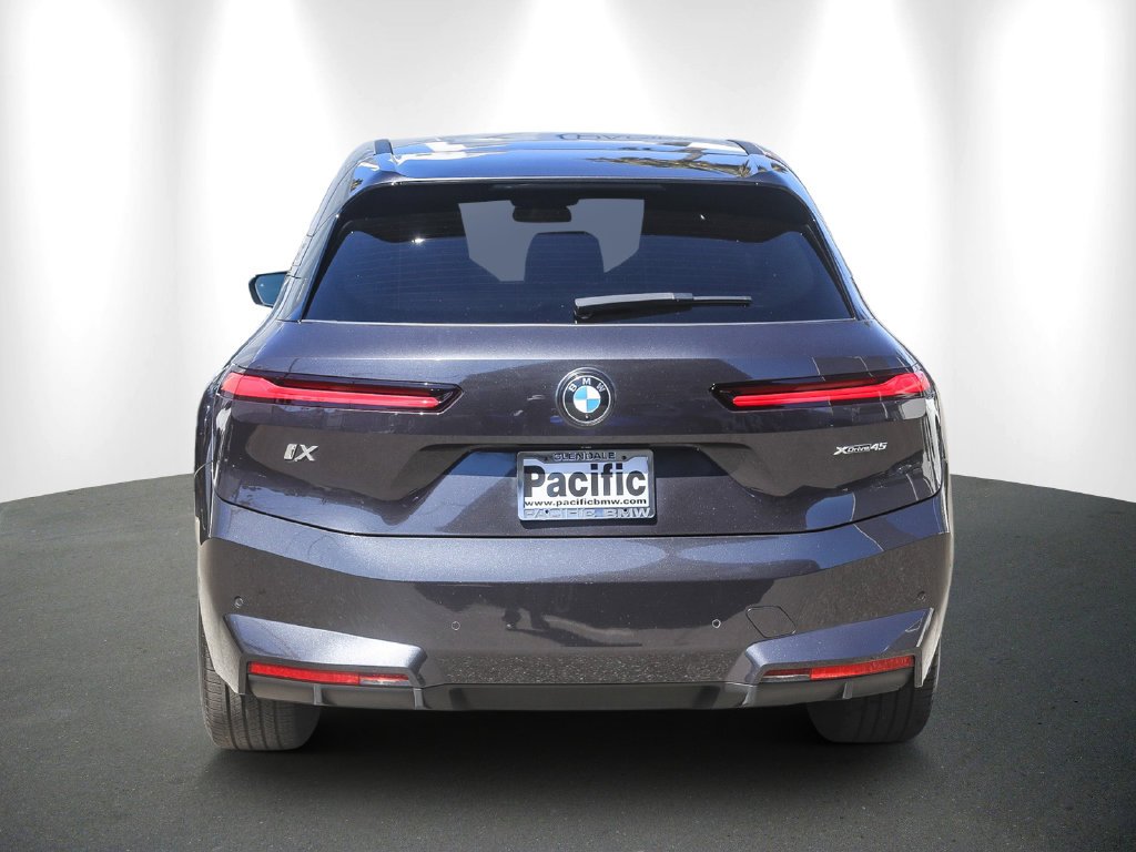 2026 BMW iX photo 5