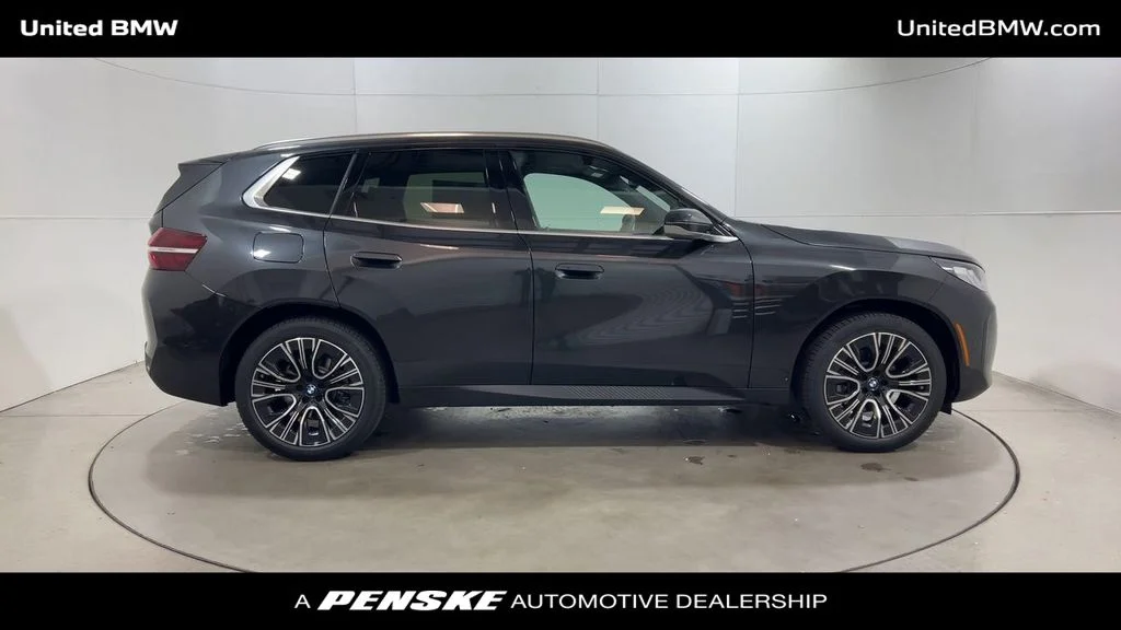2026 BMW X3 30 - Photo 9