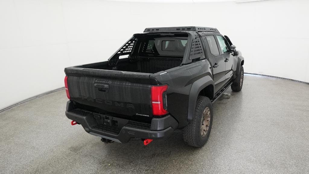 2025 Toyota Tacoma Trailhunter - Photo 16