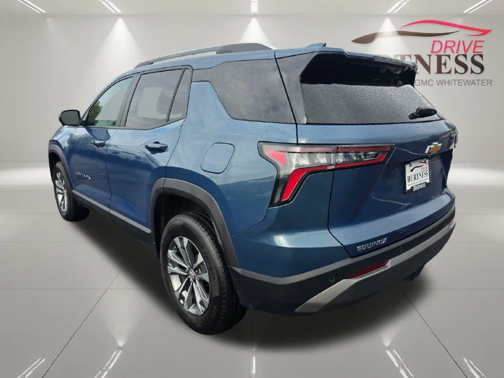 2025 Chevrolet Equinox LT - Photo 6