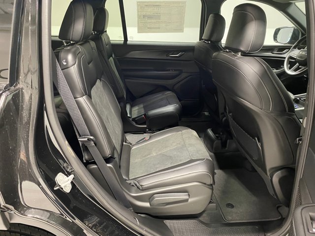 2025 Jeep Grand Cherokee L Altitude - Photo 22