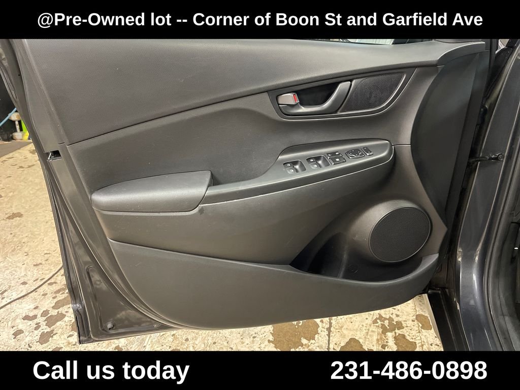 Used 2021 Gray Hyundai SEL image 15