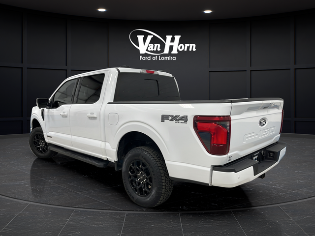 Used 2024 Oxford White Ford XLT image 5