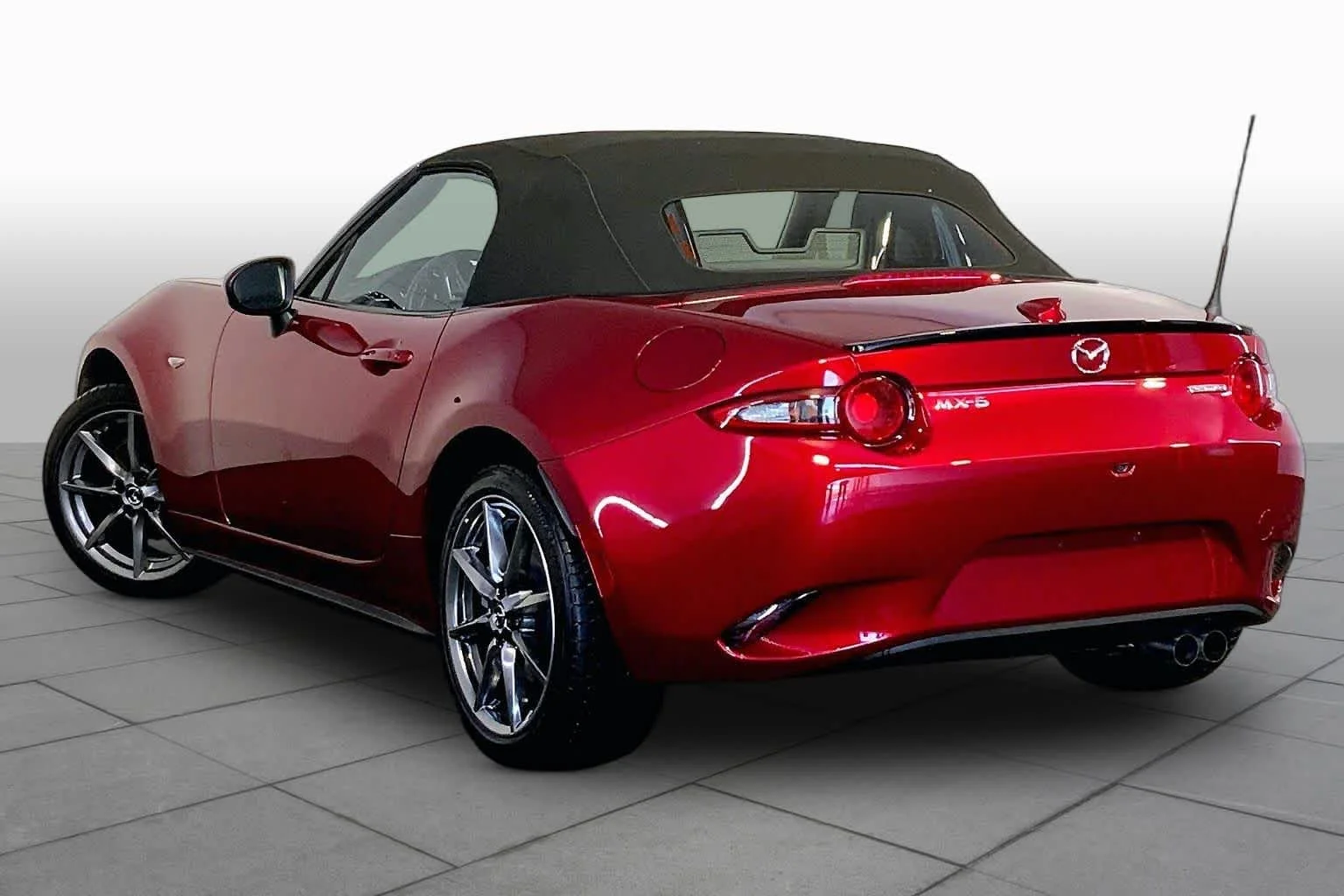 Certified Used 2023 Soul Red Crystal Metallic Mazda Grand Touring image 12