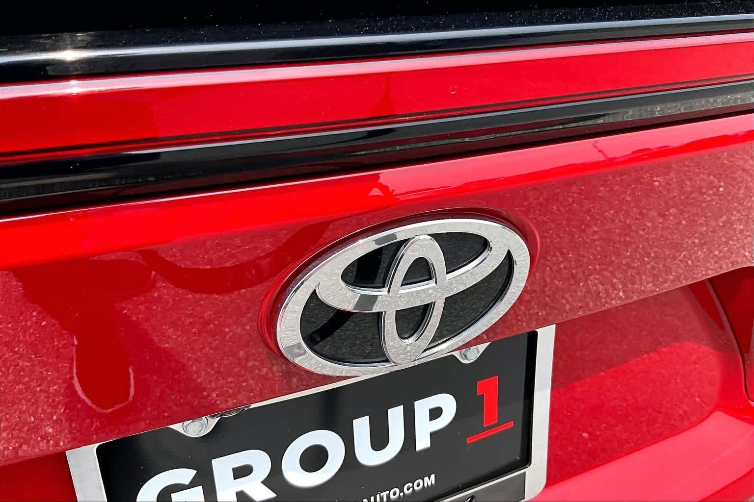 Used 2025 Supersonic Red Toyota XLE image 9