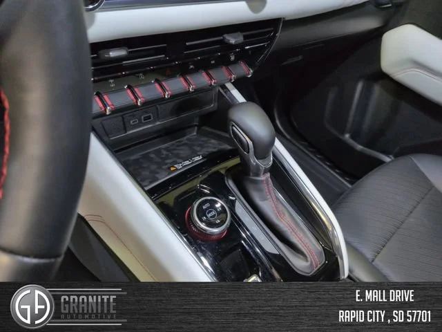 Used 2024 Sterling Metallic GMC AT4X image 25