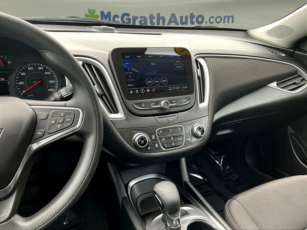 Used 2024 Blue Chevrolet LT image 9