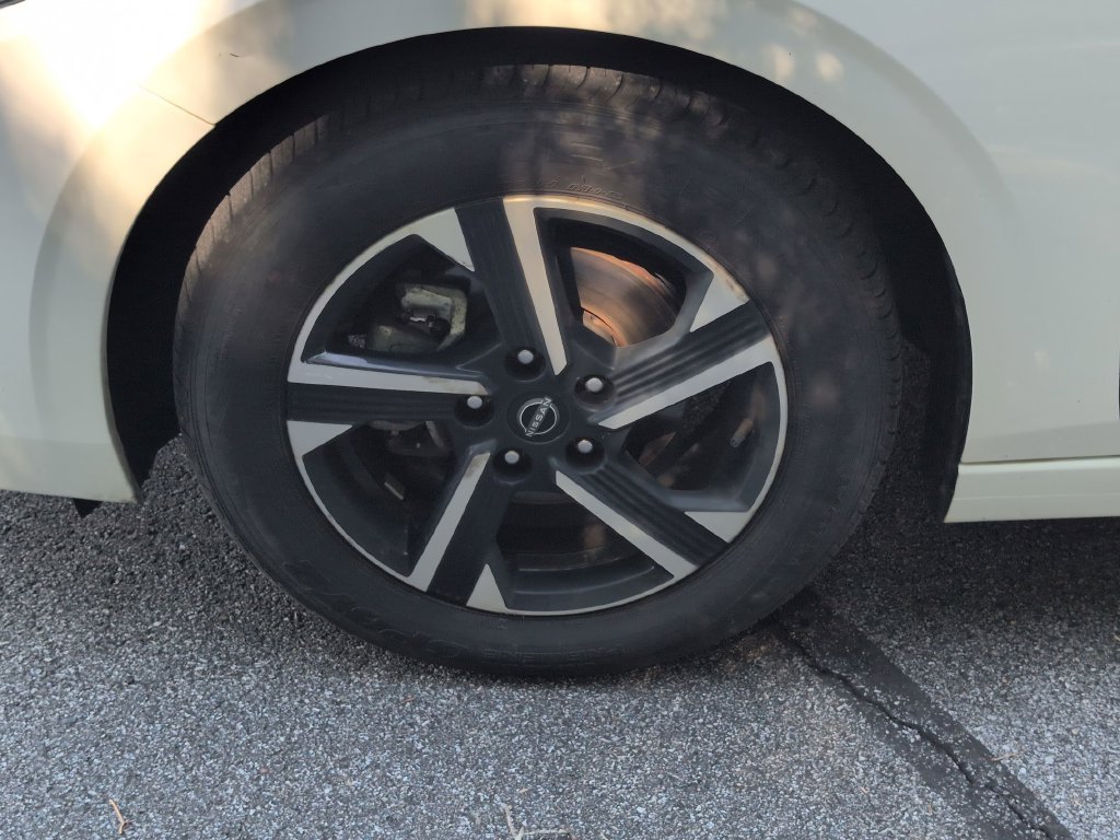 Used 2024 White Nissan SV image 11