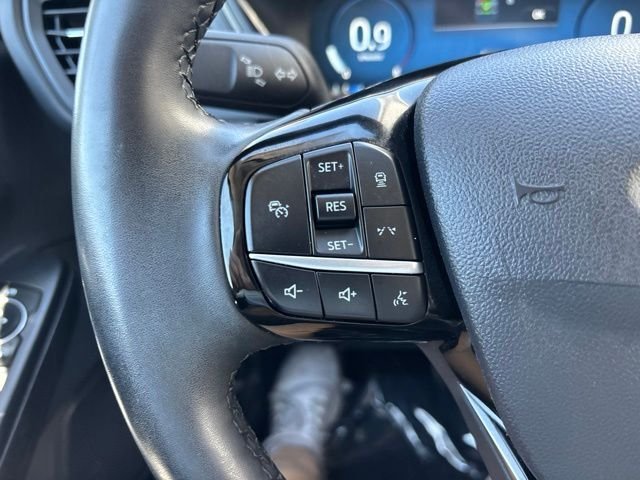 Used 2023 White Ford Active image 19
