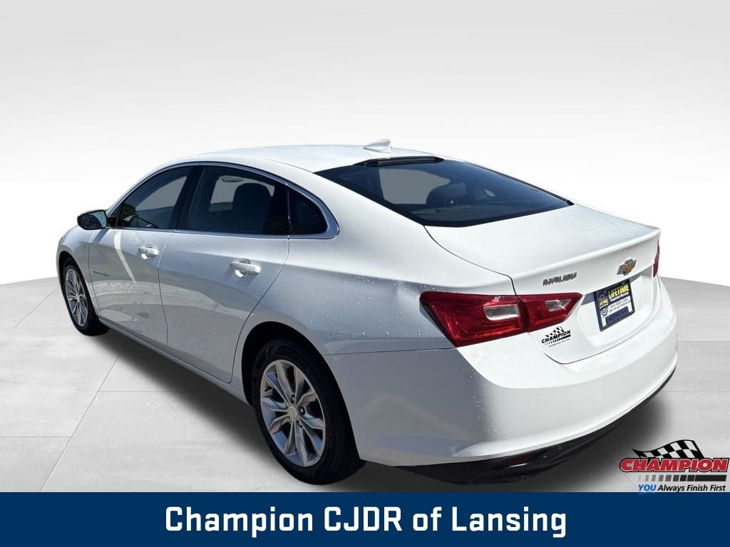 Used 2023 White Chevrolet LT 1LT image 5