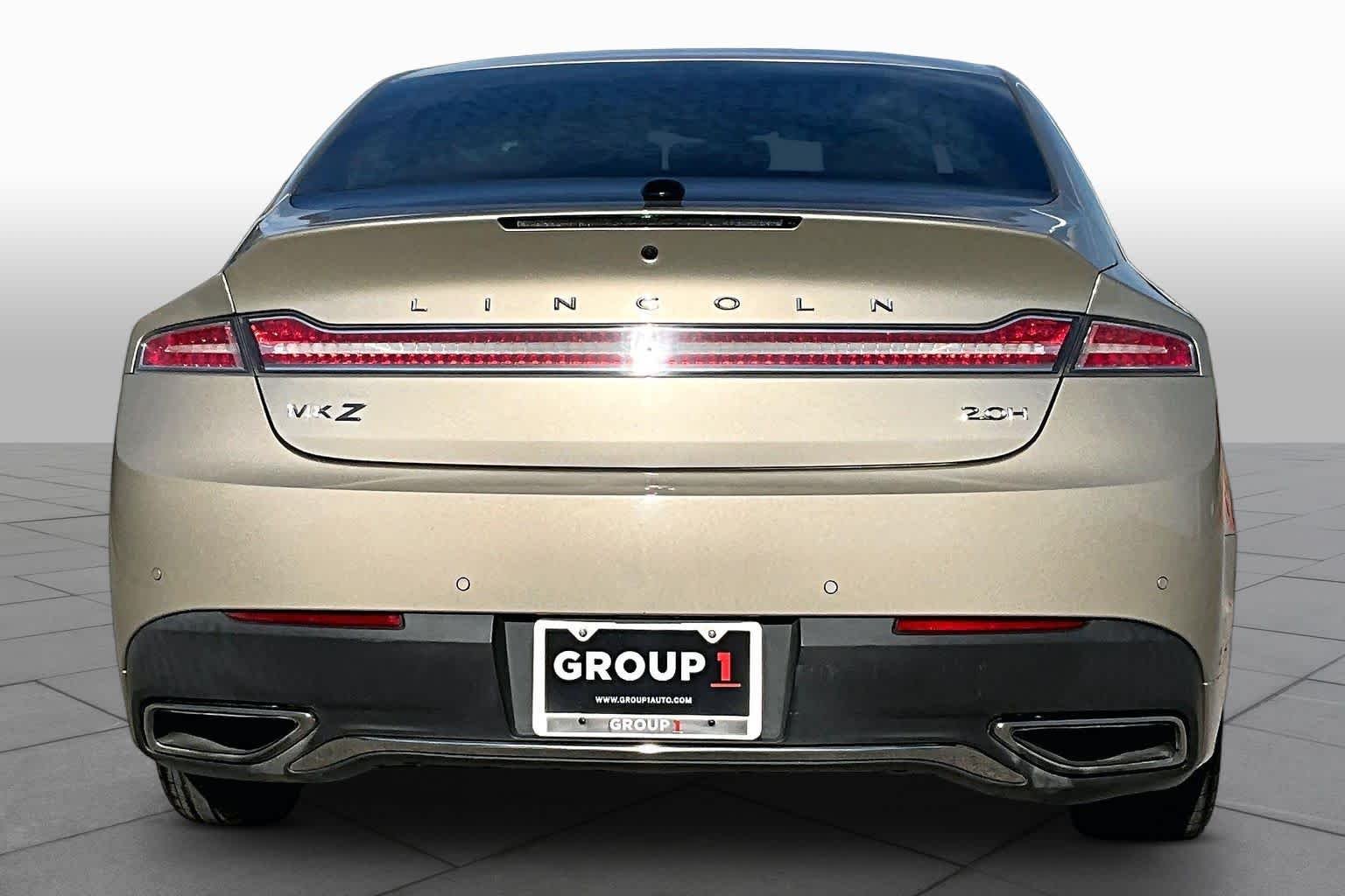 Pre-Owned 2017 Lincoln MKZ Hybrid Reserve
